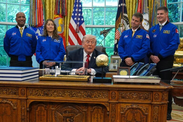 Trump empfängt NASA-Astronauten