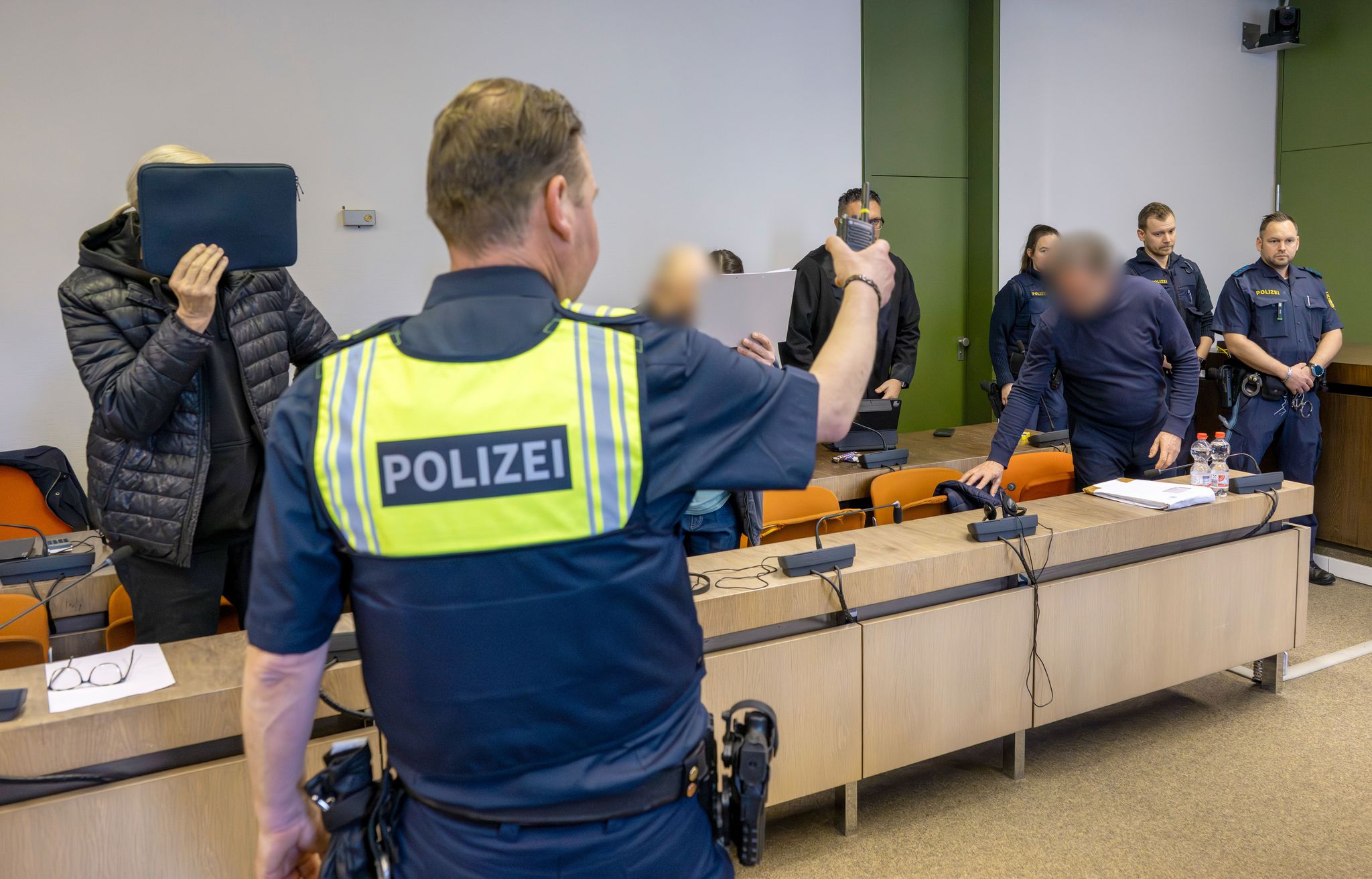 Prozessbeginn gegen „Kaiserreichsgruppe“