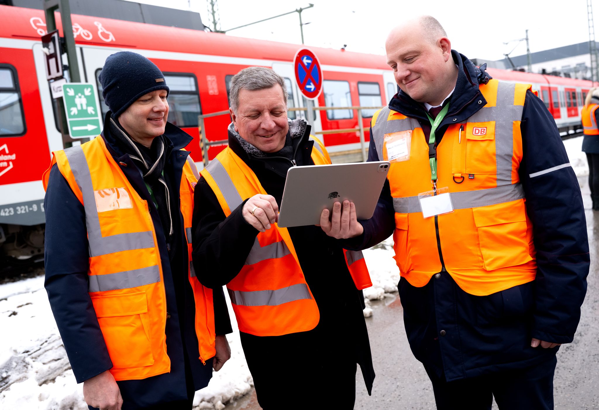 Präsentation einer ferngesteuerten S-Bahn