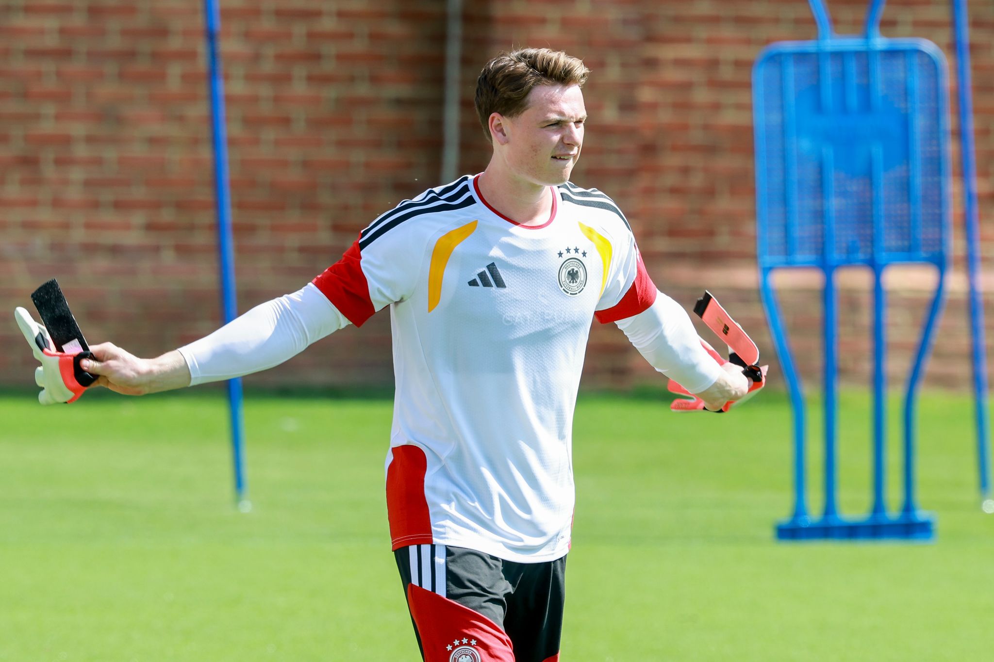 Jonas Urbig