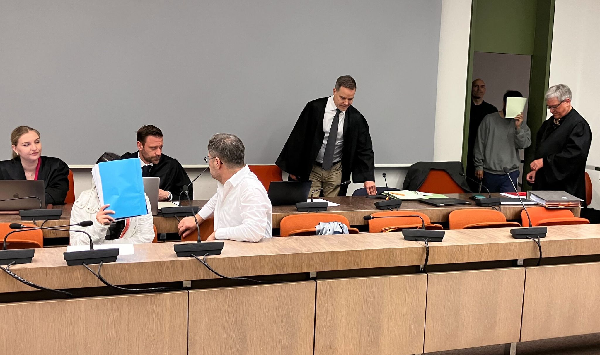Prozess wegen Versklavung jesidischer Mädchen