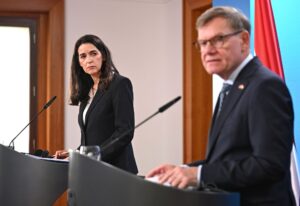 Wadephul empfängt ungarische Amtskollegin