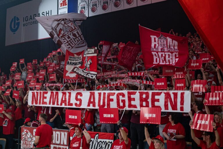Fans der Bamberg Baskets