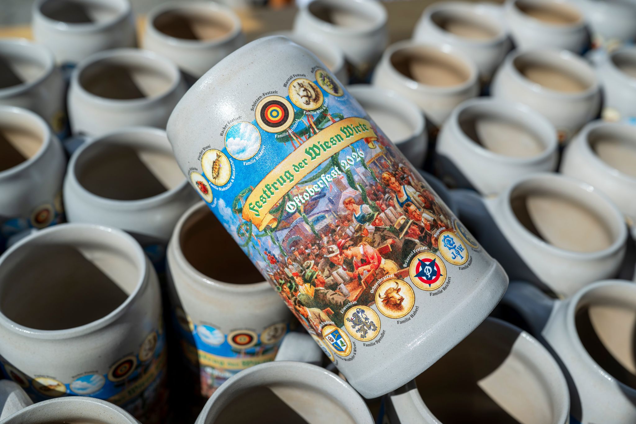 Bierkrug der Wiesn-Wirte 2026