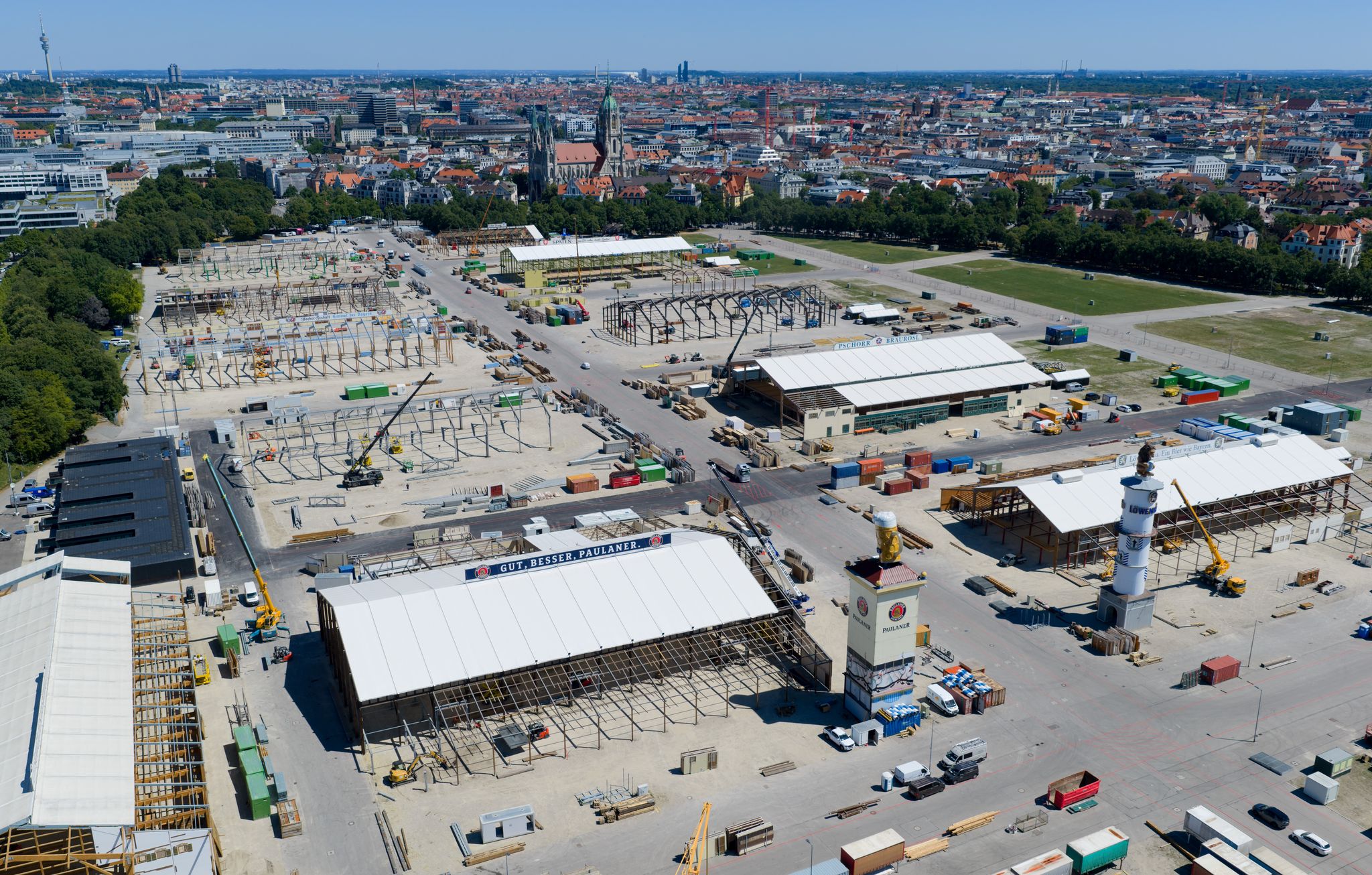 Aufbau Oktoberfest