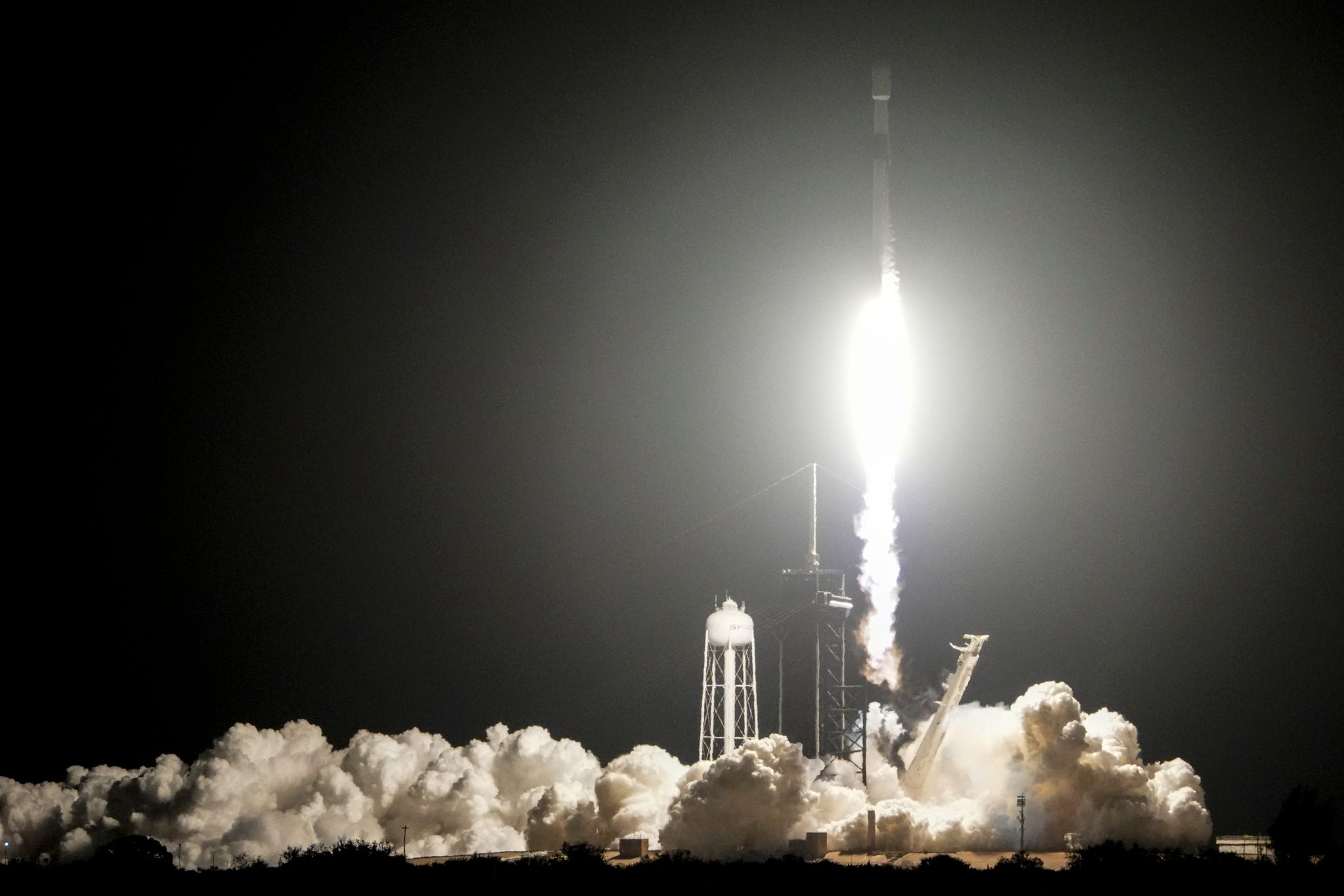 SpaceX Falcon 9