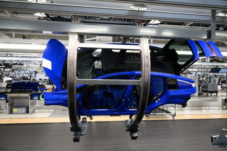 Produktion des Audi A2 e-tron