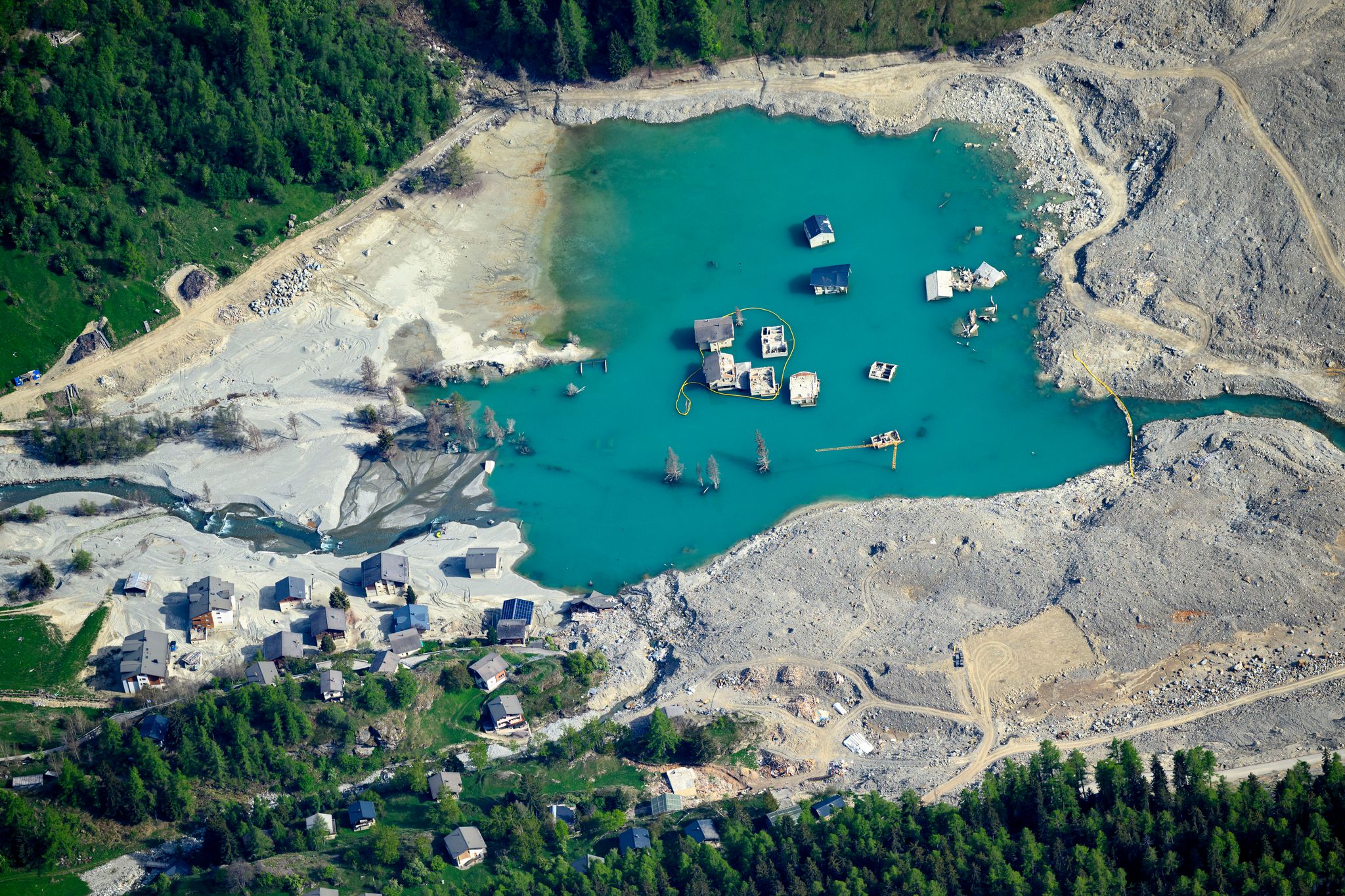 Felssturz und Gletscherabbruch im Lötschental