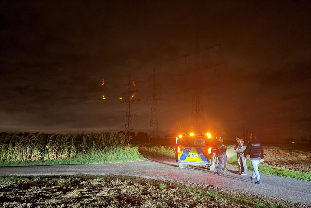 Polizeieinsatz am Umspannwerk in Dormagen