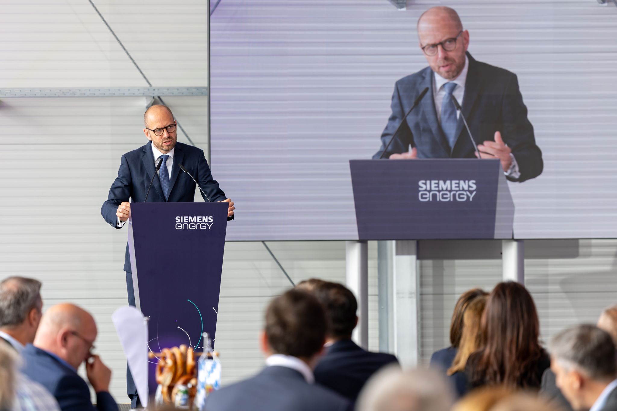 Grundsteinlegung Transformatorenwerk Siemens Energy