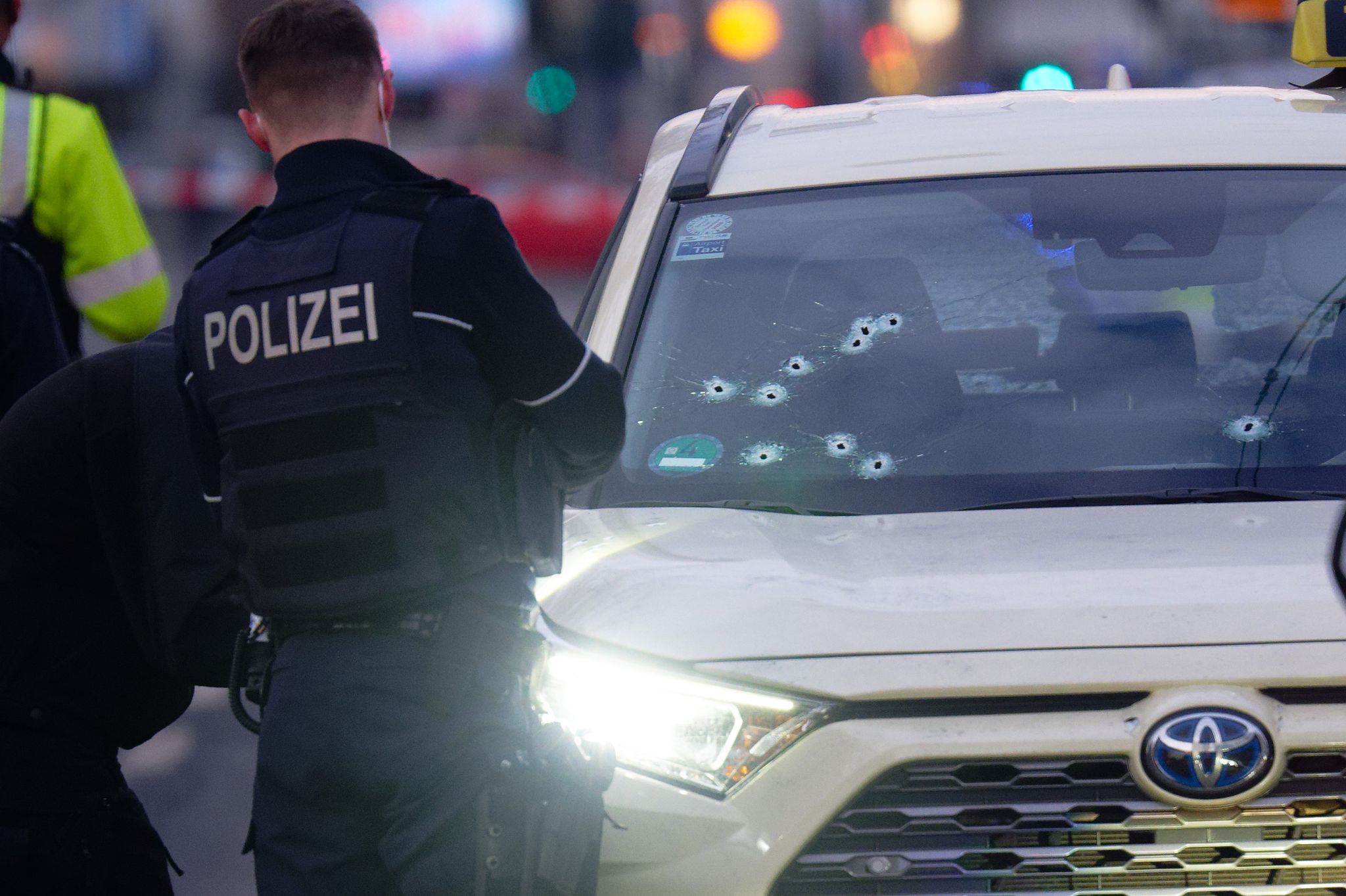 Schüsse auf Taxi-Fahrgast