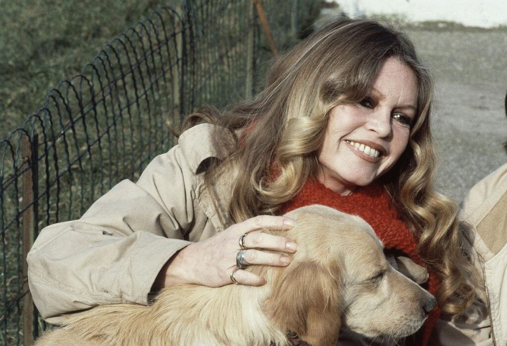 Brigitte Bardot mit Hund