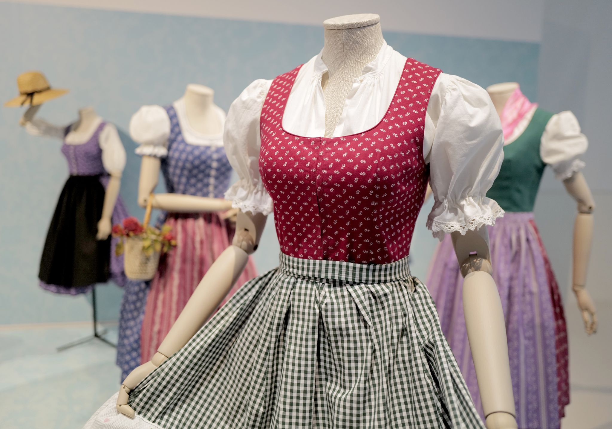Ausstellung zeigt die Geschichte des Dirndl