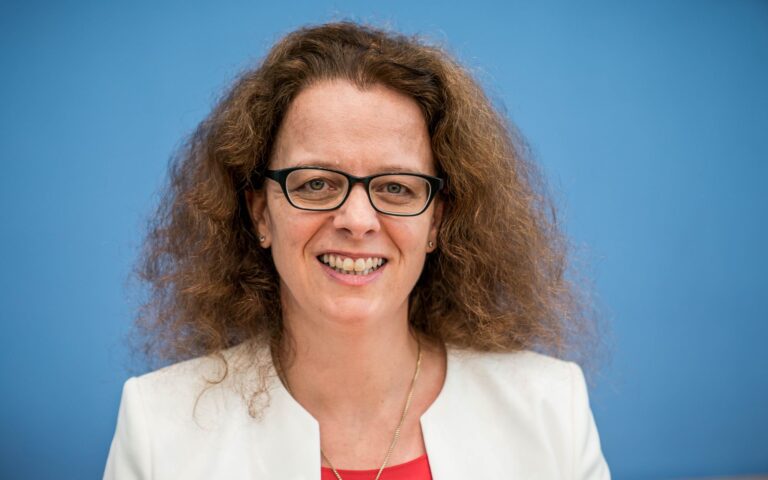 Isabel Schnabel