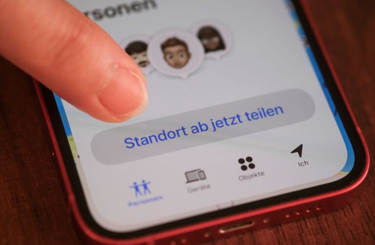 Teilen des Live-Standorts via Smartphone