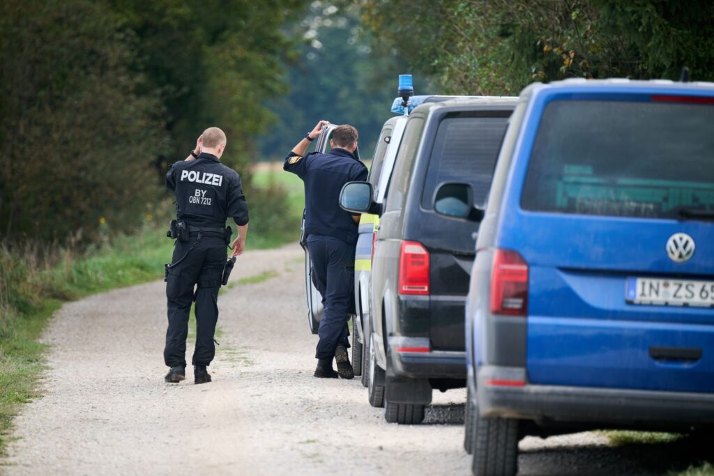 Polizei sucht mutmaßlichen Puma in Bayern