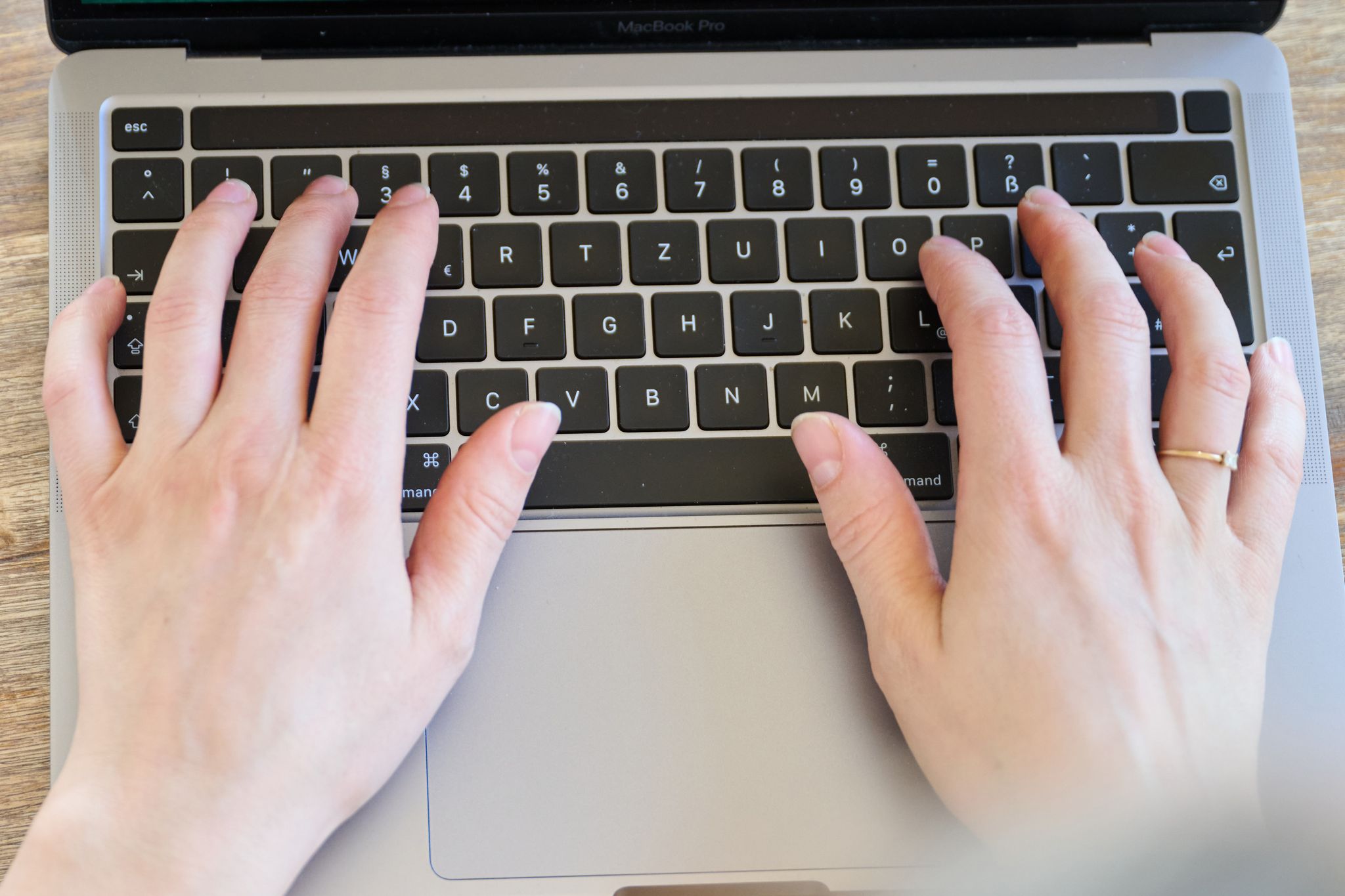 Arbeiten am Laptop