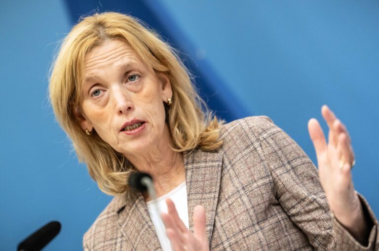 Jugendministerin Karin Prien