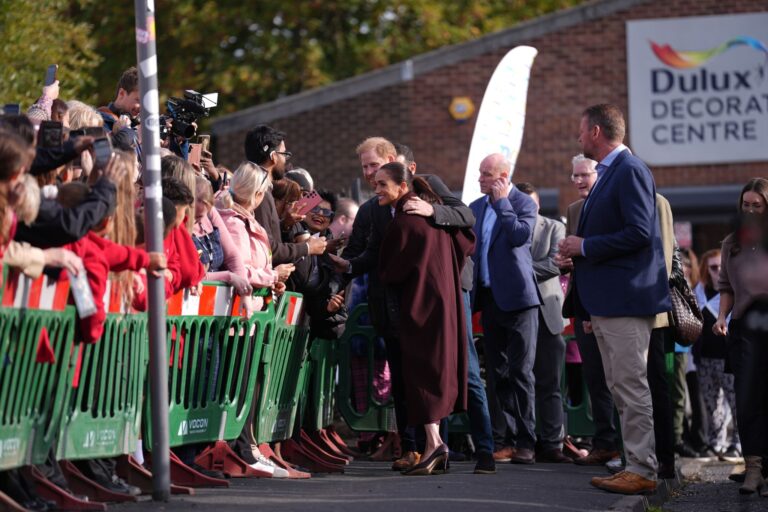 Harry und Meghan zeigen sich erstmals seit Rückkehr