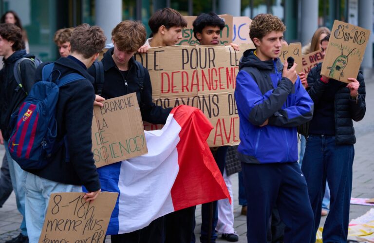 Schüler protestieren in München für bessere Bildung